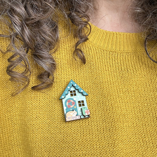 Green Winter Cottage Wooden Pin. Delightful Winter Accessory