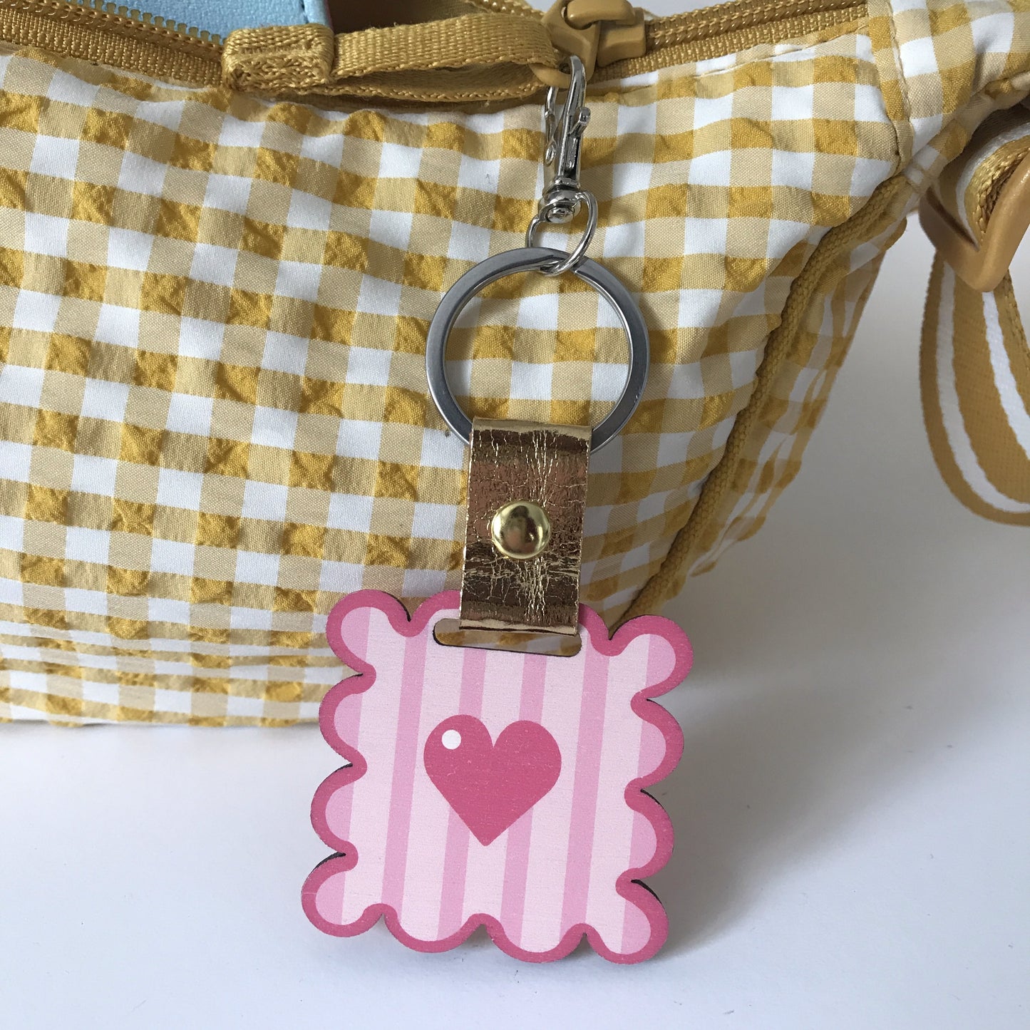Personalised Pink Wavy Frame Keyring/Bag Charm