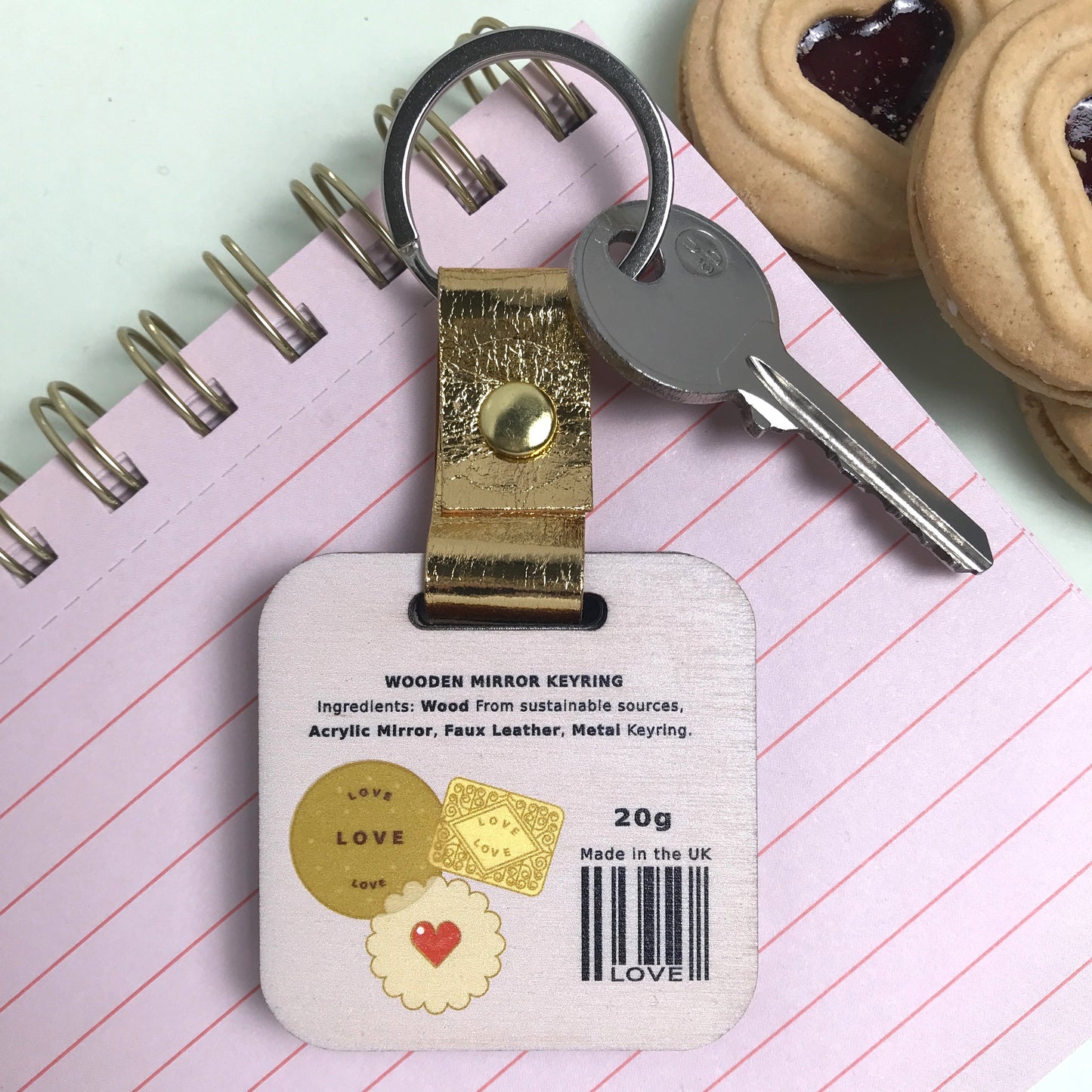 Biscuit Tin Keyring – Mirror & Magic Inside