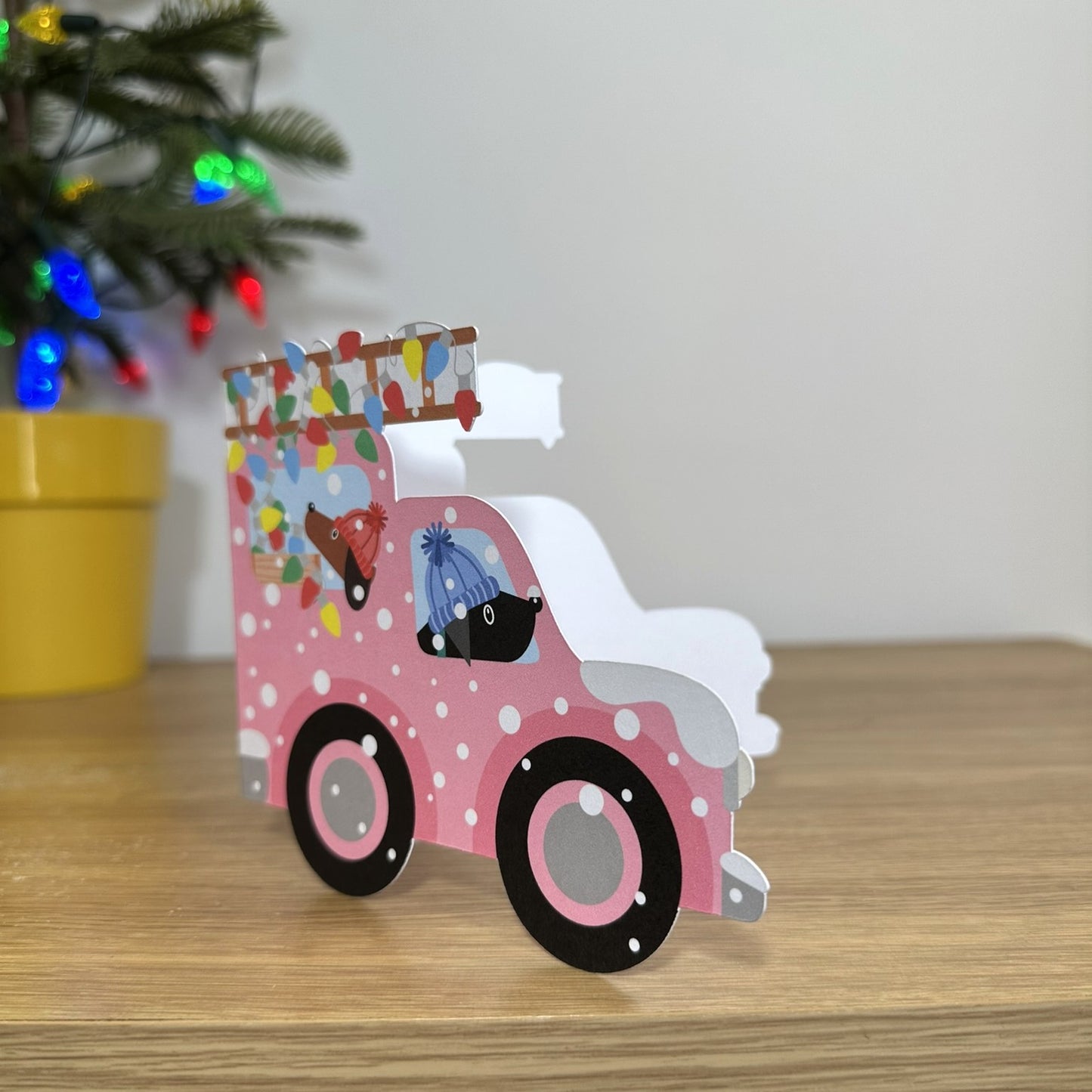 Putting Up The Christmas Light - Cut out Card