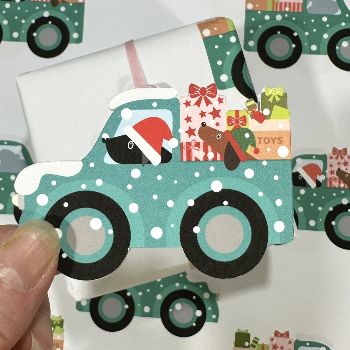 Delivering the Christmas Presents - Christmas Paper & Gift Card Set