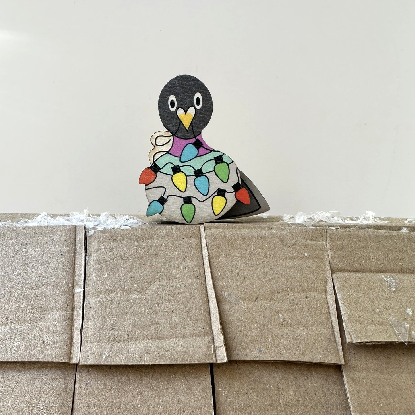 Wooden Pigeon Brooch - Pigeon with Christmas Lights