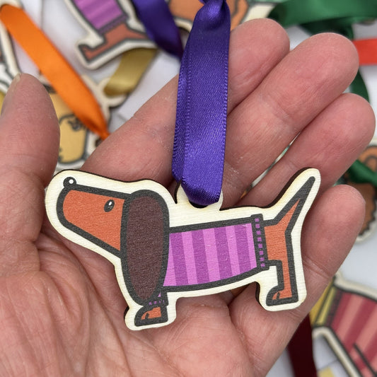 Dachshund Hanging Decorations- Gift Tag - Bag Charm
