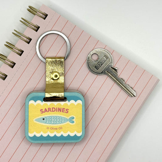 Sardine Tin Keyring with Hidden Mirror