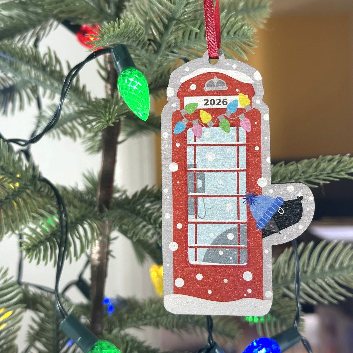 Red Phone Box With Black Labrador Peeking Out - Tree Decoration