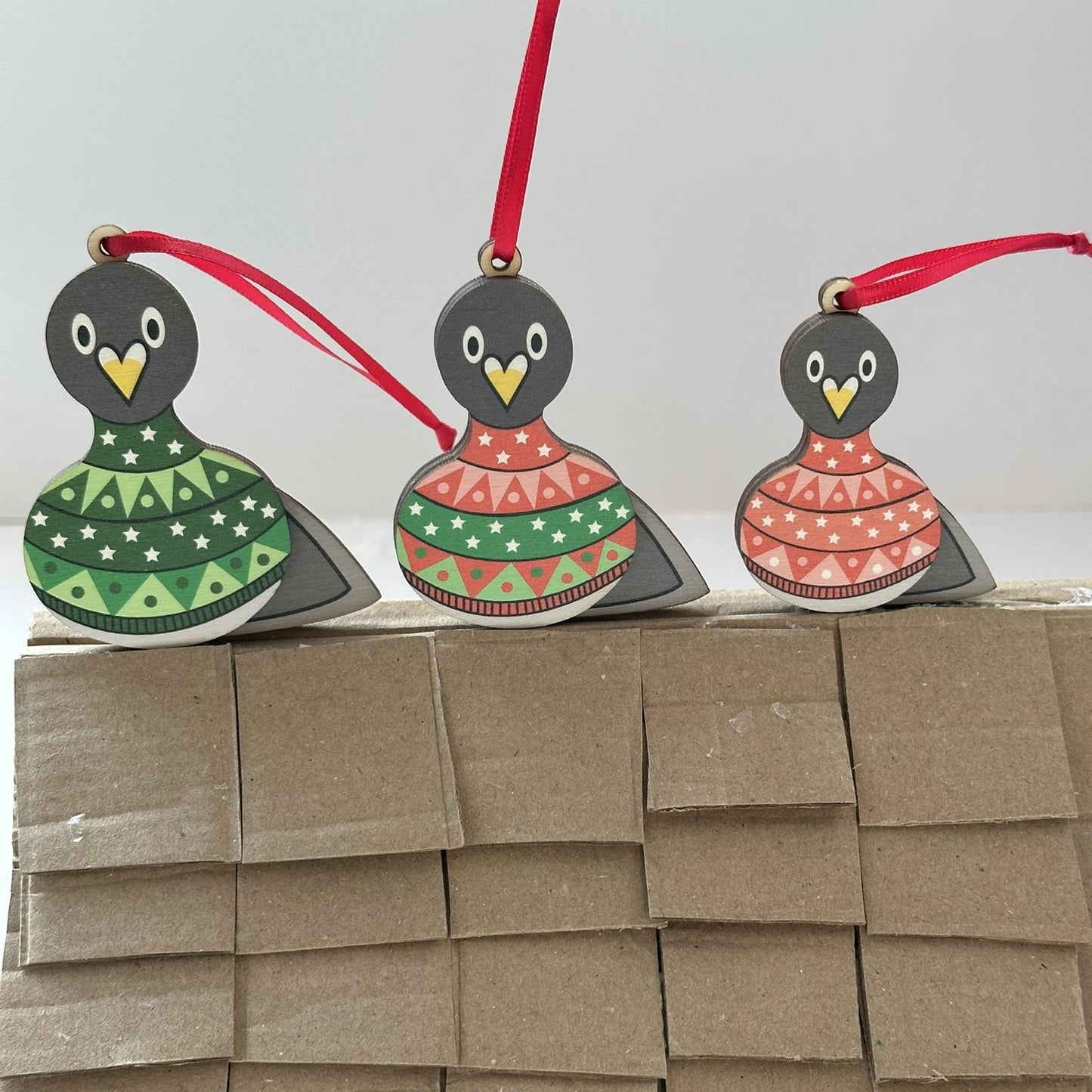 Pigeon Family of Three, Tree Decoration